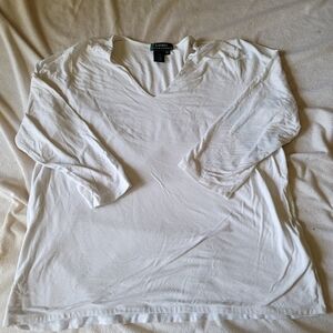 Lauren Ralph Lauren Women's 2X Cream Long Sleeve V-Neck 94% Rayon Top
